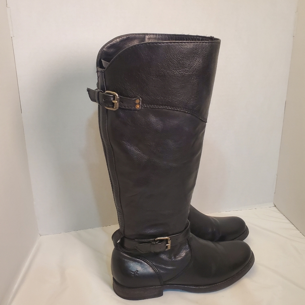 Elegant Frye Black Women's Boots